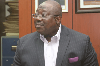 Deepening policy intelligence in government: politicians and technocrats as strategic partners