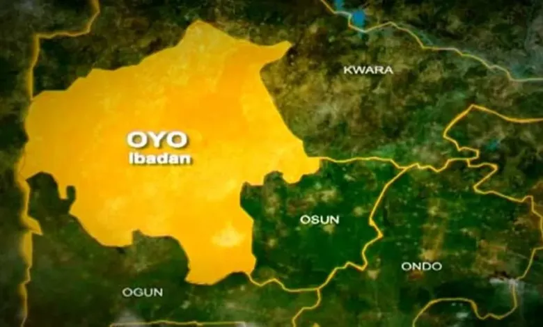 Five Oyo traffic officers injured, vehicles damaged in clash over jacket enforcement