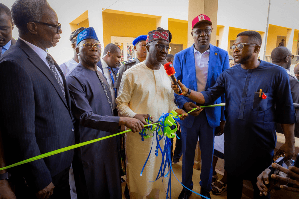 Okpebholo pledges N2b, buses for Edo Varsity