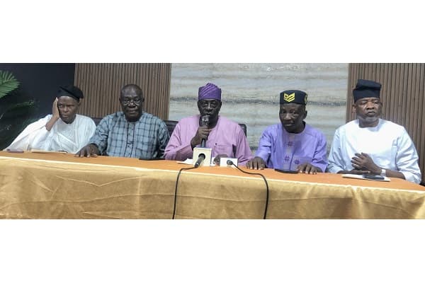 2027: Oyo APC leaders demand direct primaries, warn against imposition