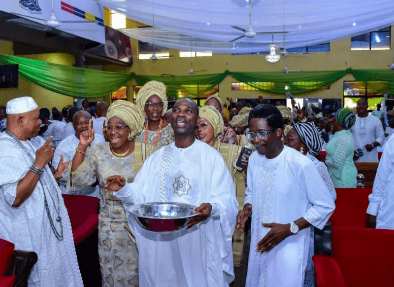 Lagos celebrates pilgrims’ return