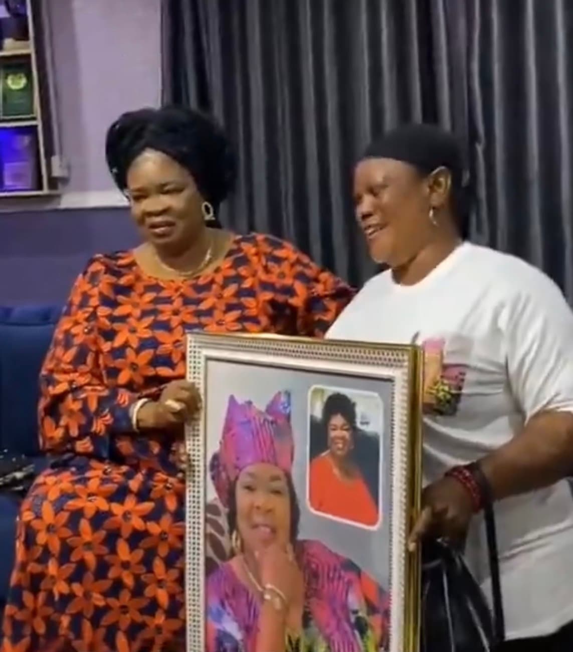 Chanters serenade Peju Ogunmola on 60th birthday