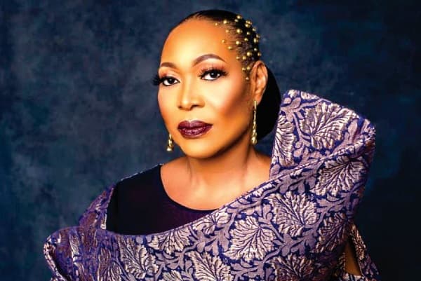 I cried in corner of my room when Ooni's wives were deserting him – Elder sister