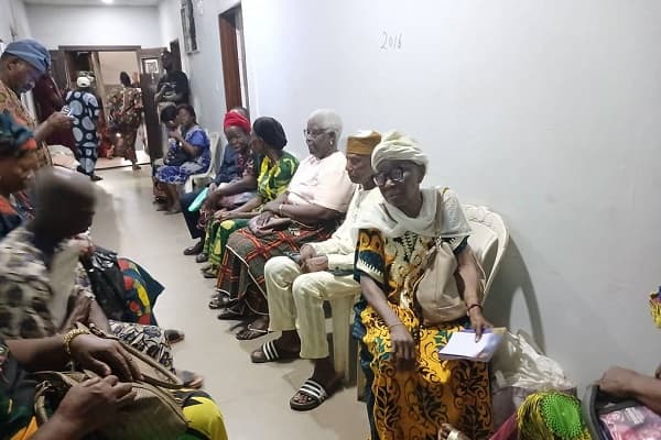 Tears, agony as Edo LG pensioners get gratuity after 14 years