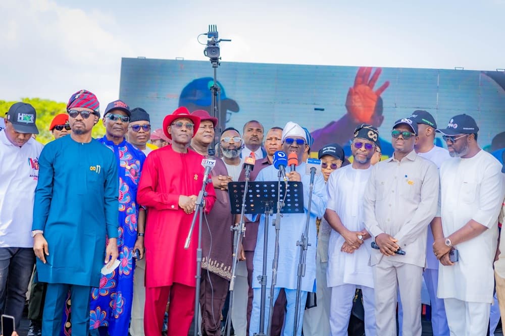 Edo Central PDP, Labour Party leaders defect to APC, back Tinubu, Okpebholo’s development drive