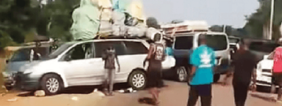 Drivers block Enugu-Abakaliki Highway over killing of colleague by robbery suspects
